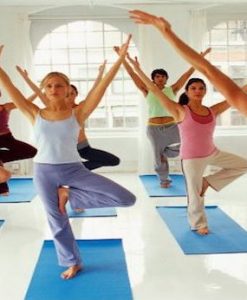 yoga-team-unites yoga-team-unites