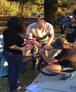 bike-build-team-work bike-build-team-work